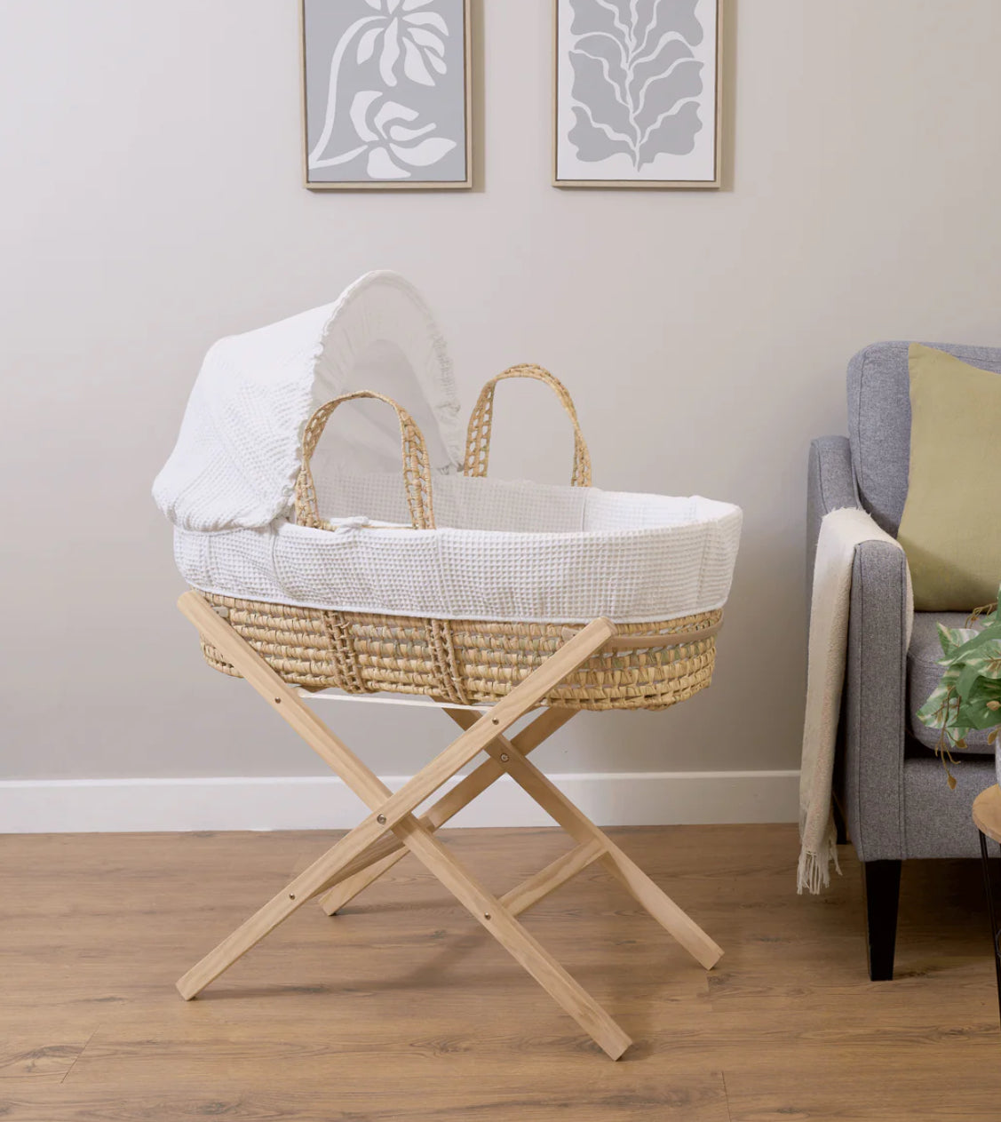Waffle Palm Moses Basket - White