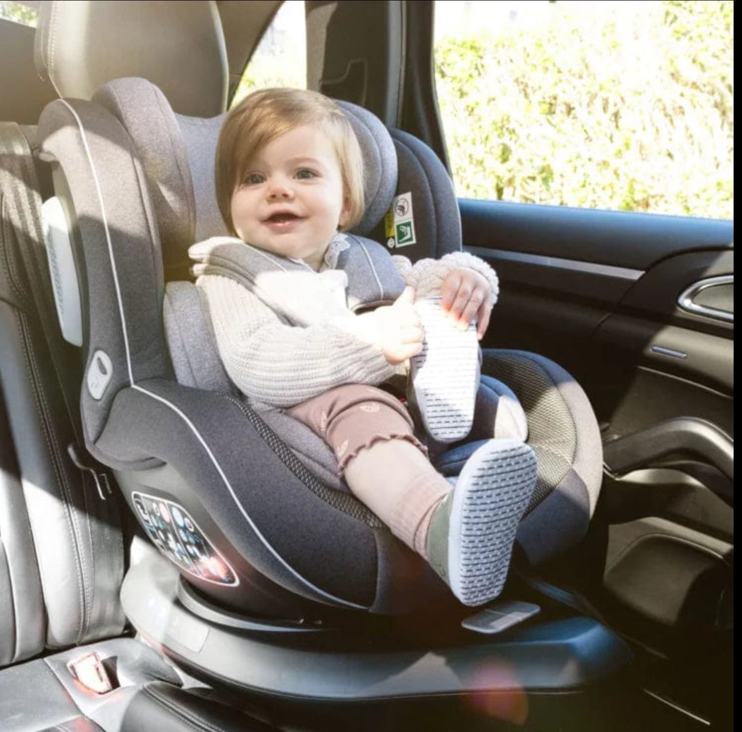 Babymore Kola 360 Rotating i-Size Group 0+/1 Car Seat - Black